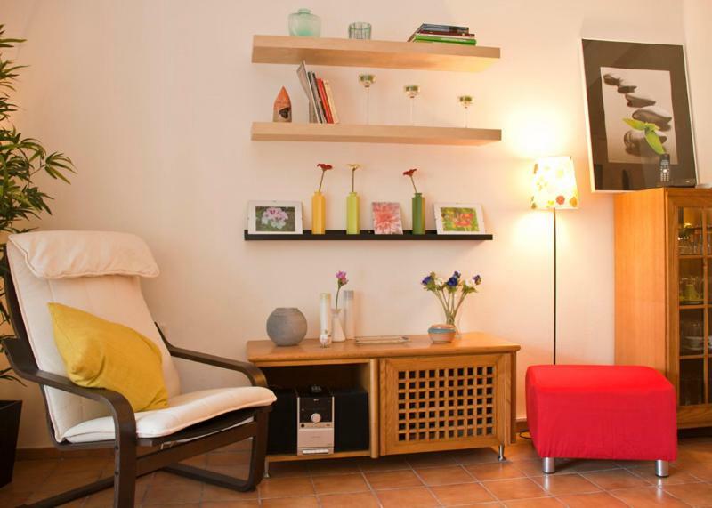 Comfortable Garden Apt Near Vouliagmeni Beach Αθήνα Εξωτερικό φωτογραφία